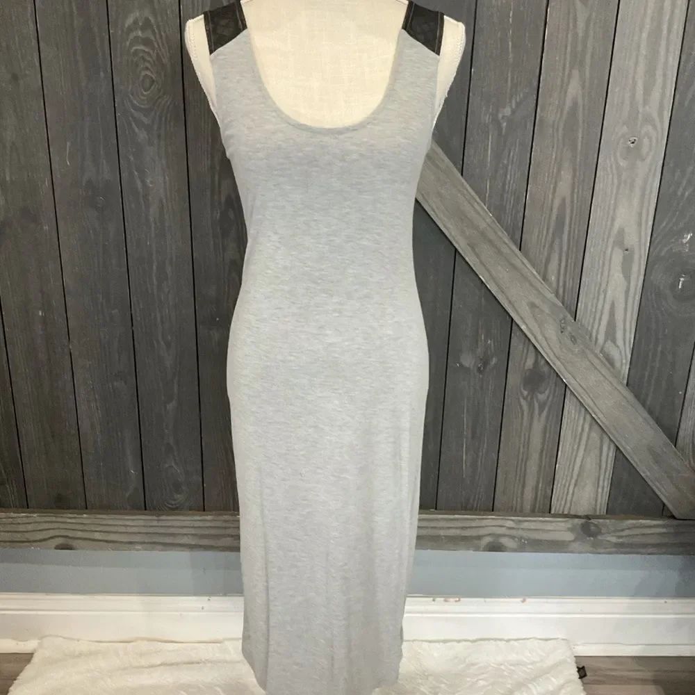 #226 GUESS DRESS - Picture 1 of 4